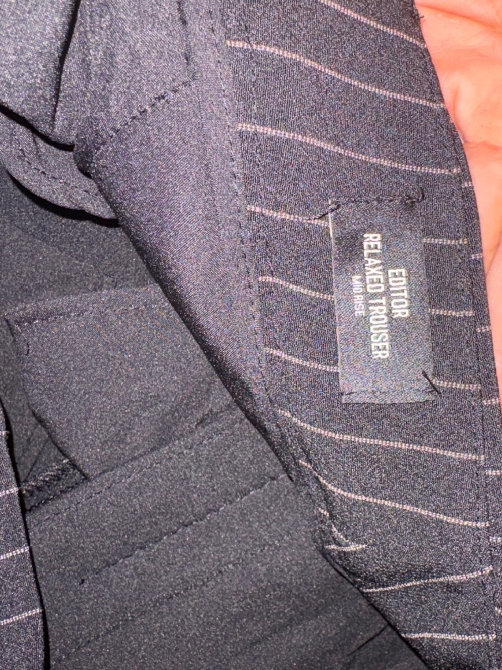 Express Editor Pants - Pin stripe - Size 10 R - Picture 4 of 9